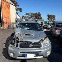 Per ricambi Toyota RAV 4 A2 2.0 DIESEL 85KW 1CDFTV