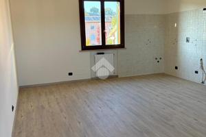 6 LOCALI A QUATTRO CASTELLA