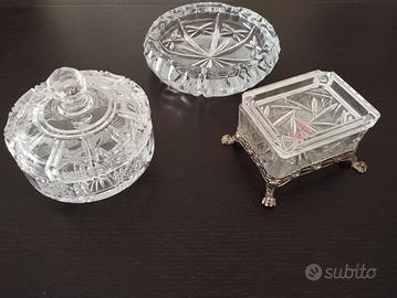 Porta sigarette, posacenere, porta caramelle