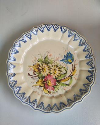 coppia di piatti vintage ceramica "bassano"