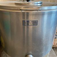 frigorifero per il latte