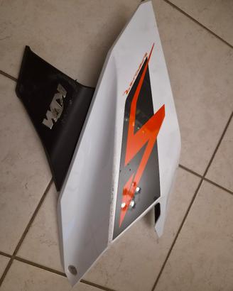 spoiler destro serbatoio KTM superduke 1290r