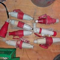 Prese e spine quadripolari e pentapolari