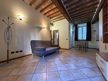 Bilocale Borgo Santo Spirito