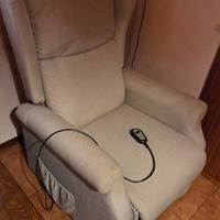 Poltrona Relax Elettrica con sistema alzapersona