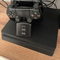 Ps4 + 2 controller + giochi