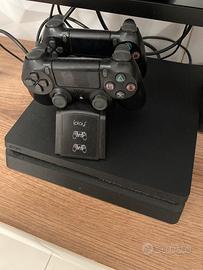 Ps4 + 2 controller + giochi