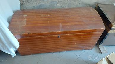 baule vintage bombato