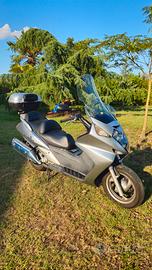 Honda silverwing 600