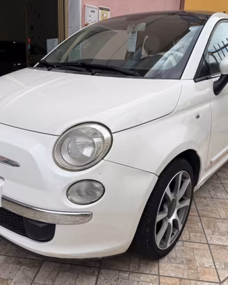 FIAT 500 LOUNGE 1.2 69CV benzina-unico p.-garanzia