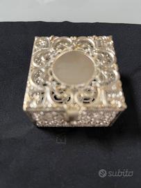 Porta gioiello in filigrana argentea