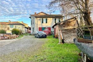 CASA SEMINDIPENDENTE A BRONI