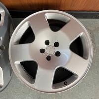 Cerchi in lega Audi TT parabol 8N0601025H
