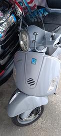 Vespa Granturismo 200 L