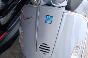 Vespa Granturismo 200 L