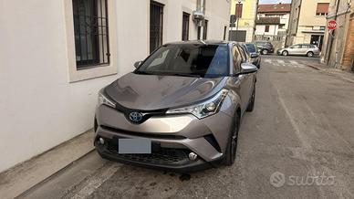 Toyota C-HR Hybrid Lounge | JBL | Navi | S-IPA