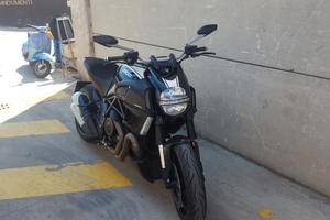 Ducati Diavel - 2011