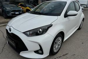 Toyota Yaris Hybrid Active MY22