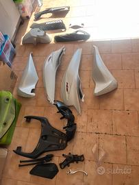 ricambi plastiche honda sh 125 bianco sport