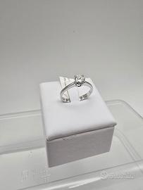 Solitario Oro 18 Kt e Diamante Naturale 0.45 Ct