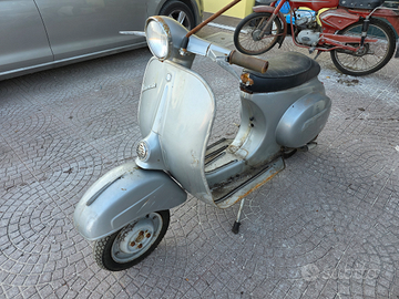 Piaggio Vespa 50L faro tondo 3 marce 1968