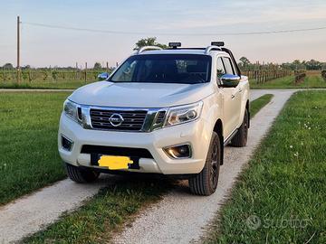 Nissan Navara 2.3 dCi 190CV 