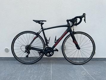 Specialized Roubaix SL4 Sport Carbon 105 - Top!