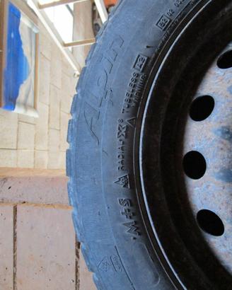 gomme michelin alpin 175/65 r 15
