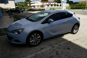 Opel astra gtc