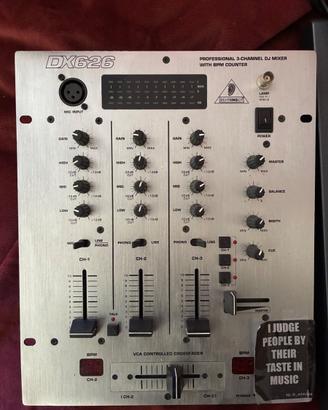 Mixer BEHRINGER DX 626