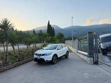 NISSAN - Qashqai - 1.5 dCi Tekna