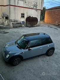 Mini R50