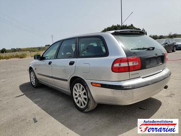 VOLVO V40 SW 645 2.0 136CV 95-04 -ricambi