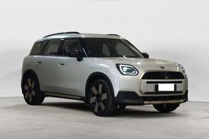 MINI Countryman C 48V Favoured