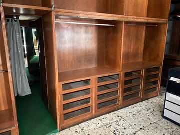 Arredi negozio sport