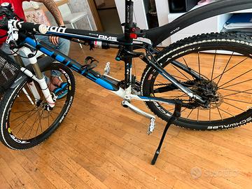 Cube AMS 100 Pro Series