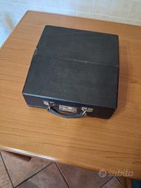 Macchina da scrivere