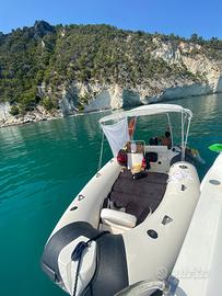 Gommone periodo estivo