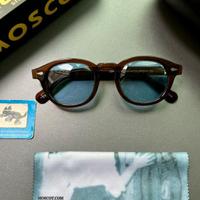 MOSCOT