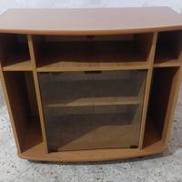 Mobiletto con sportelli