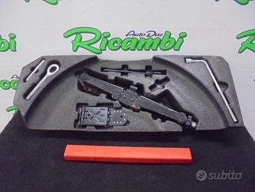 KIT EMERGENZA PER MERCEDES ML W164 ANNO 2010