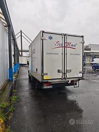 FURGONE MERCEDES FRIGO motore fuso