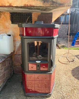 Stufa a Legna Lincar Monellina 176N – 8 kW (In Cer