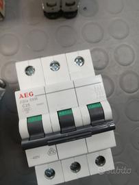 Interruttore magneto termici assortiti