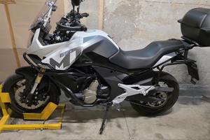 CfMoto MT650