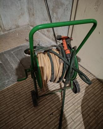carello avvolgitubo per giardino 