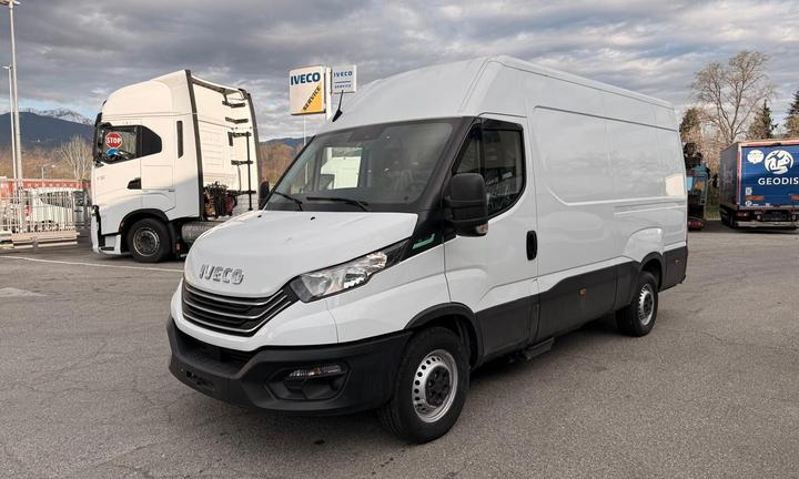 IVECO DAILY 35S14 CNG