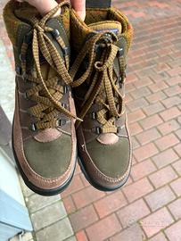 Scarpone trekking numero 39