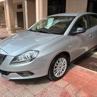 Lancia Delta 1.6 MJT 120cv perfetta-2011