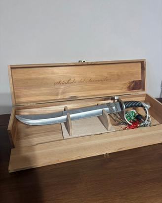 Sciabola del sommelier per sabrage